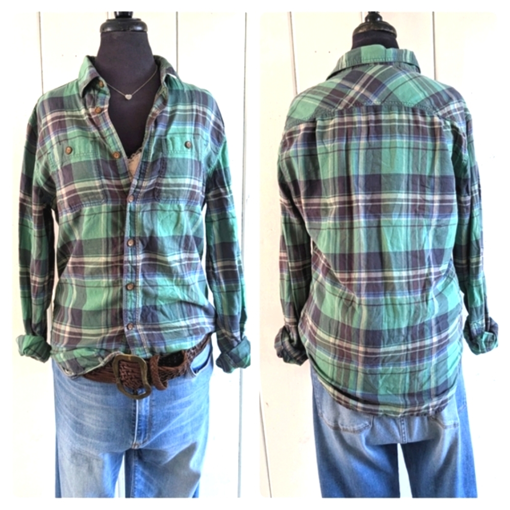 American Eagle Prep fit plaid button down sz S